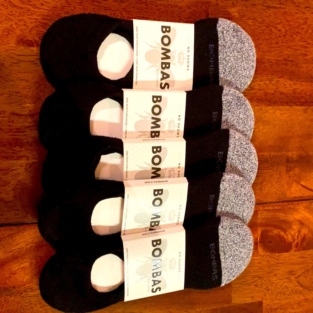 BOMBAS NO SHOW MEN’S LARGE SOCKS- New and never worn.